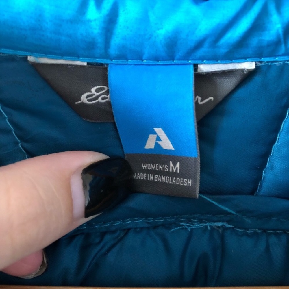 Light Weight Blue Eddie Bauer Puffer Coat - Picture 3 of 5